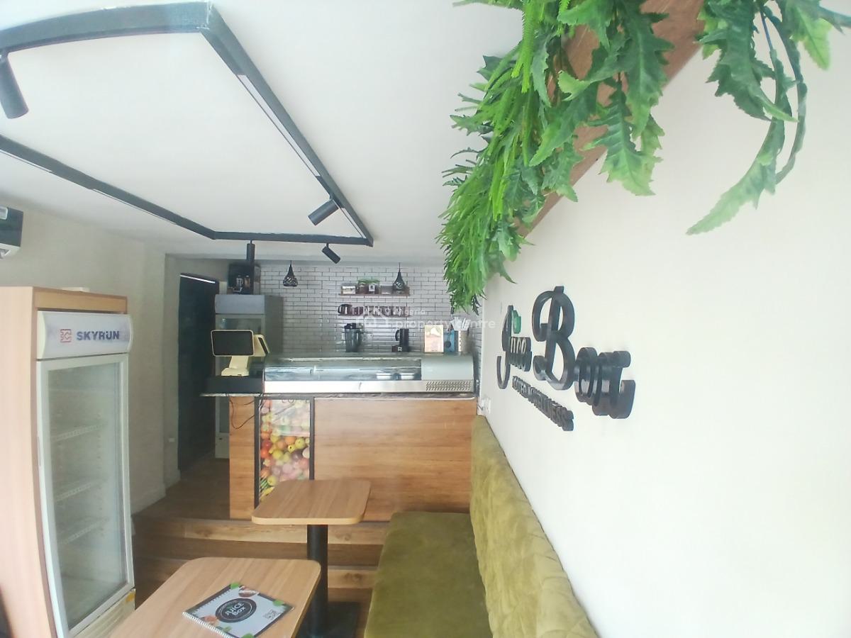 a Lovely Shop Space Directly on a Busy Road, Lekki Phase 1, Lekki, Lagos, Shop for Rent