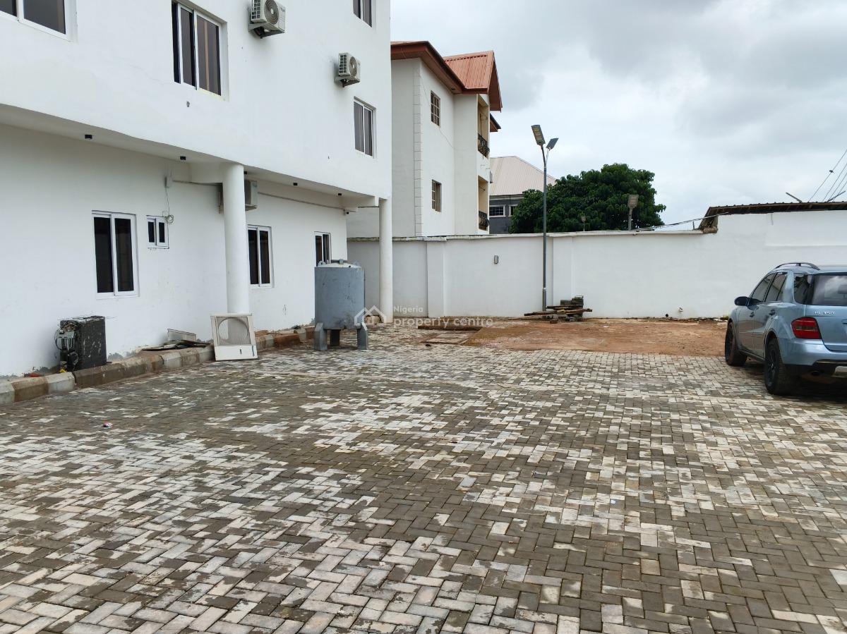 Newly Built 20rooms Hotel with Indoor Pool, Mabushi, Abuja, Hotel / Guest House for Sale