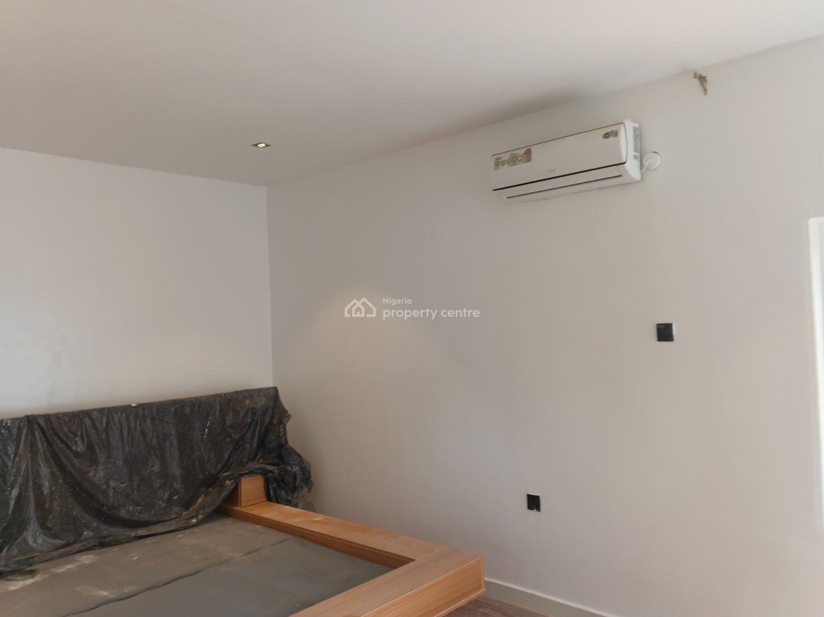 Newly Built 20rooms Hotel with Indoor Pool, Mabushi, Abuja, Hotel / Guest House for Sale