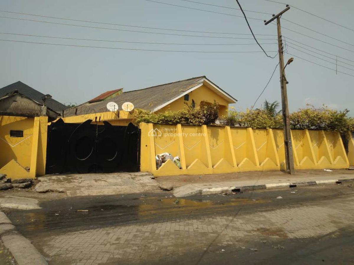 9 Bedrooms Mansion Suitable for Residential and Commercial Purposes, Off Owode Langbasa, Ado, Ajah, Lagos, Block of Flats for Sale