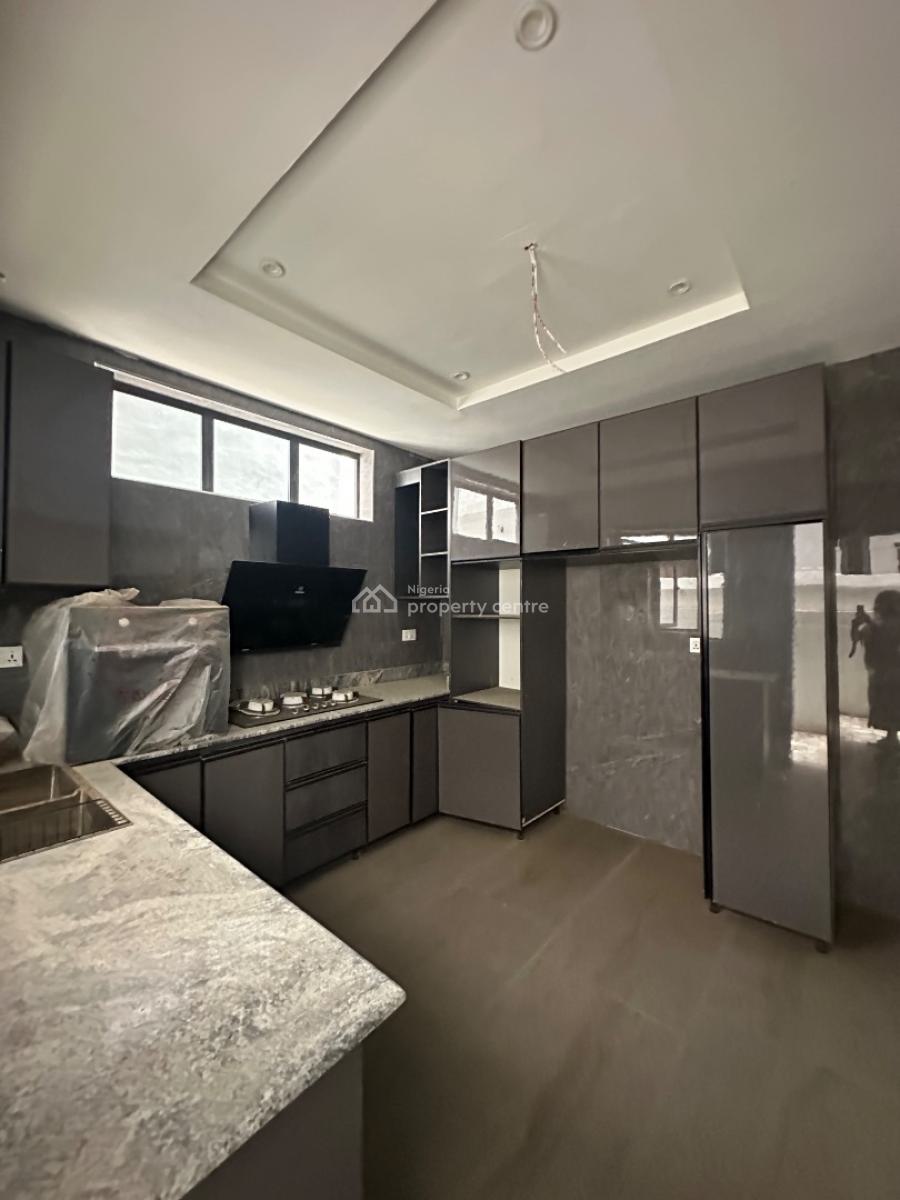 5 Bedroom in Chevron with Swimming Pool, Lekki, Lagos, Detached Duplex for Sale