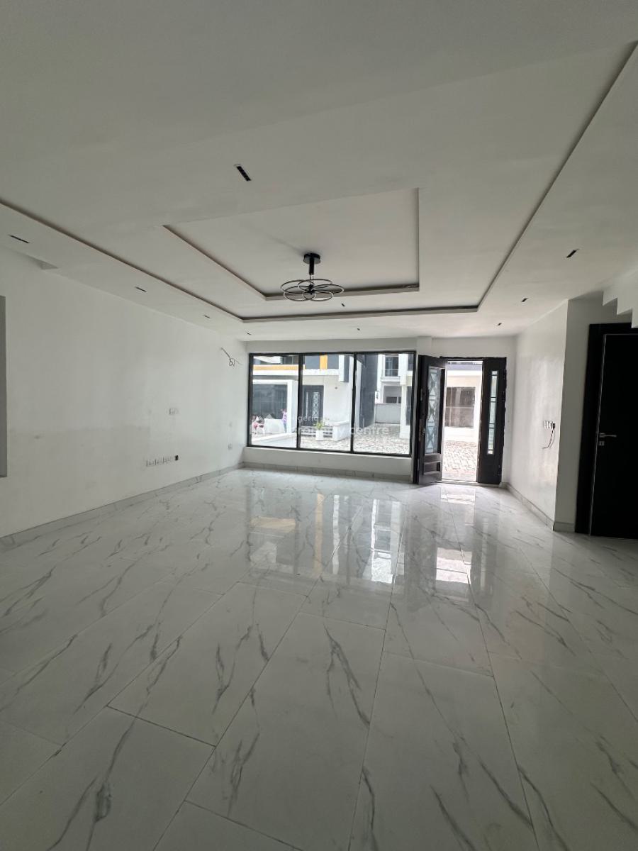 5 Bedroom in Chevron with Swimming Pool, Lekki, Lagos, Detached Duplex for Sale