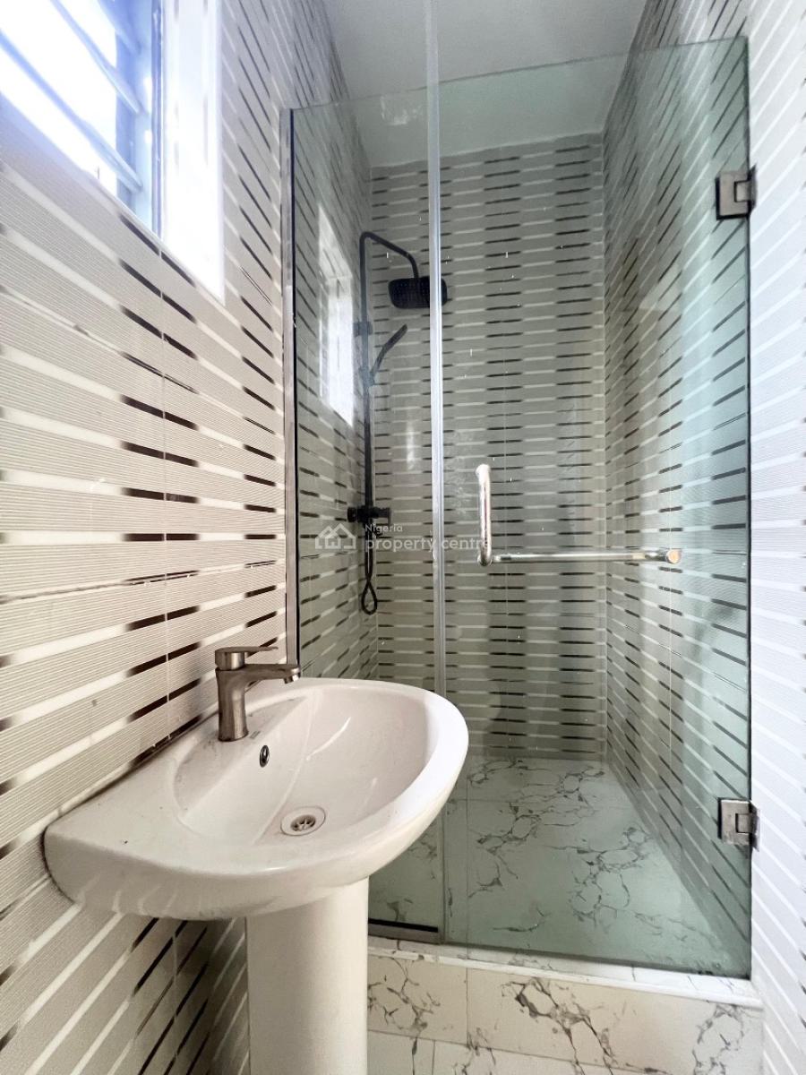 5 Bedroom Duplex in Chevron with Water Treatment, Lekki, Lagos, Detached Duplex for Sale