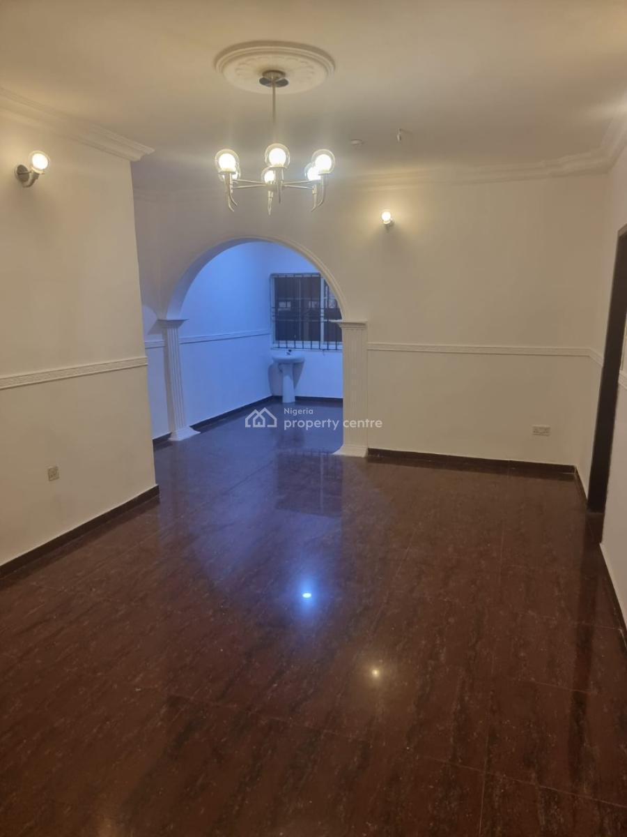 Lovely 3 Bedroom Flat, Ikorodu, Lagos, Flat / Apartment for Rent