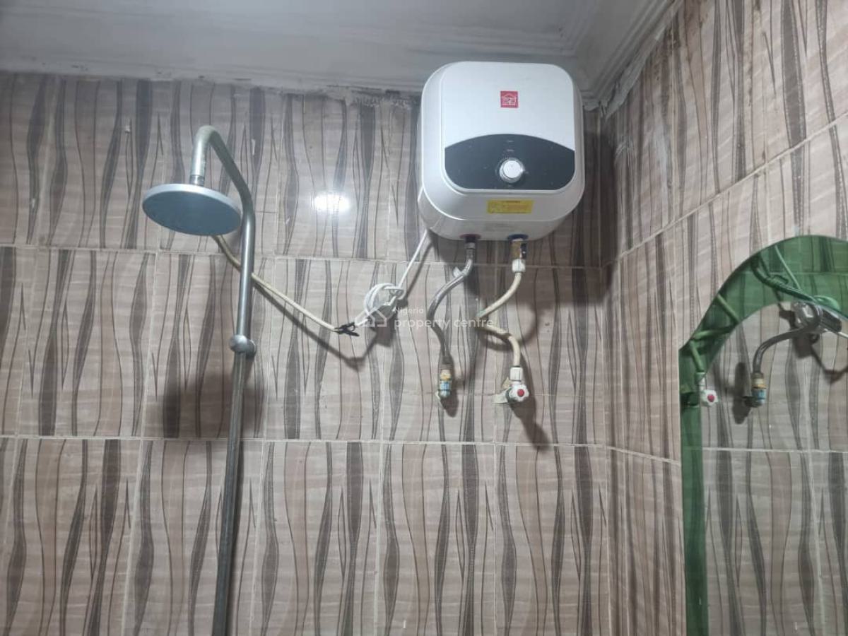 Lovely 3 Bedroom Flat, Ikorodu, Lagos, Flat / Apartment for Rent
