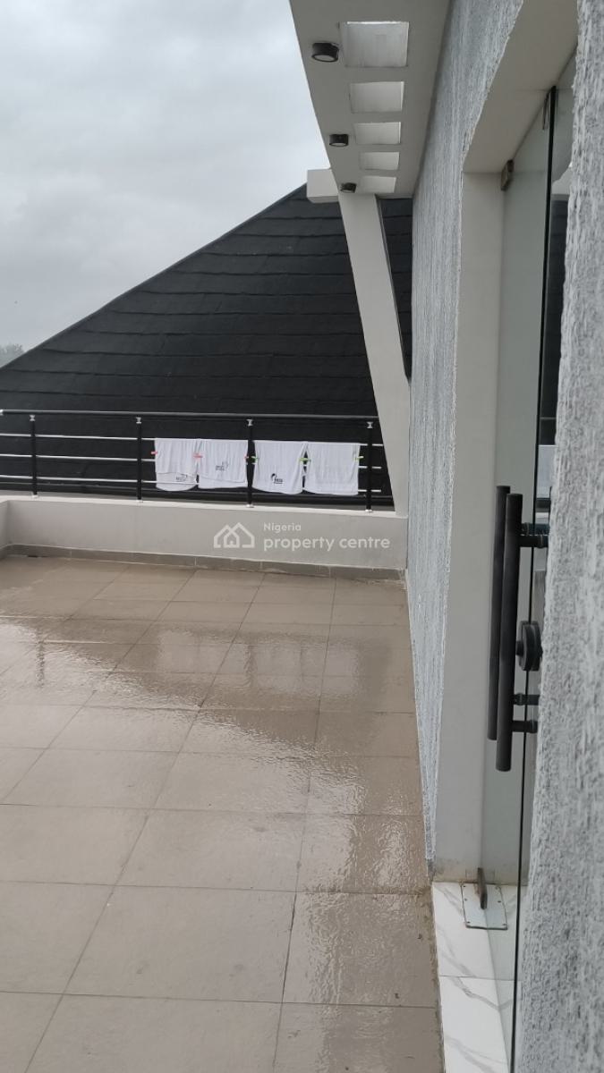 Top Floor Shop, Perfect for Lounge, Vgc and Harris Drive Ask Bencom Homes, Ikota, Lekki, Lagos, Plaza / Complex / Mall for Sale