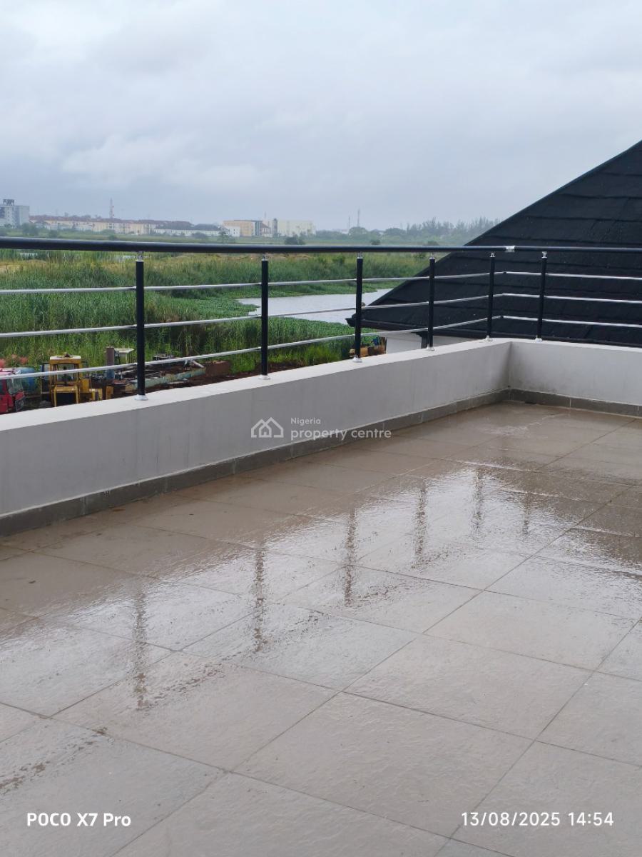 Top Floor Shop, Perfect for Lounge, Vgc and Harris Drive Ask Bencom Homes, Ikota, Lekki, Lagos, Plaza / Complex / Mall for Sale