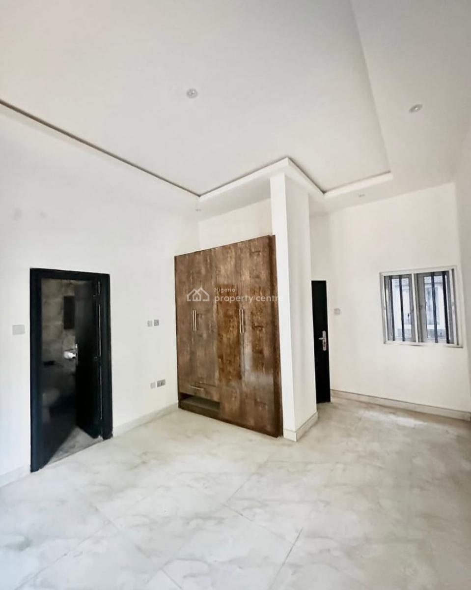 Most Affordable 4 Bedroom Terrace Duplex with Bq in Serene Neighborhood, Guzape District, Abuja, Terraced Duplex for Sale