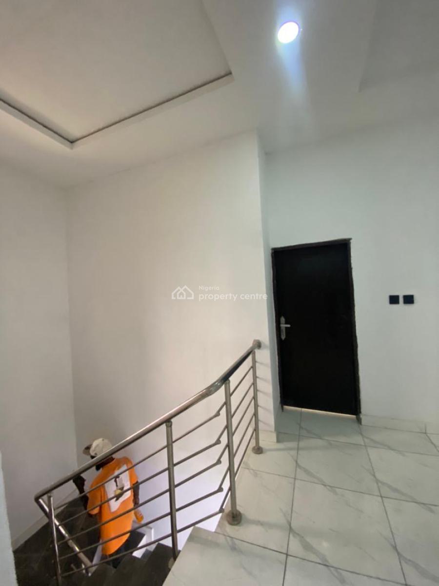Newly Built 3 Bedroom Terraced Duplex, Usman Emmanuel Estate (by Pepperoni, Sangotedo, Ajah, Lagos, Terraced Duplex for Rent