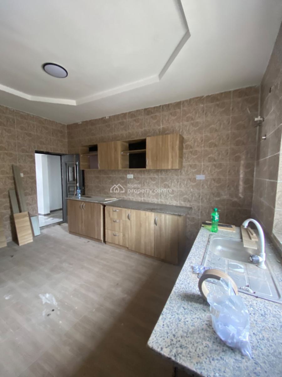 an Executive Two Bedroom Flat, Thera Estate Opposite Skymall, Sangotedo, Ajah, Lagos, Flat / Apartment for Rent