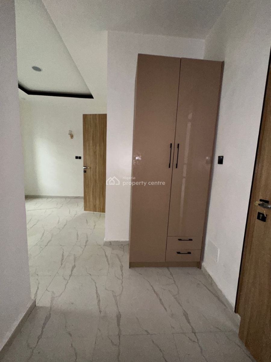 5 Bedroom  Fully Detached Duplex, Bera Estate Chevron, Lekki, Lagos, Detached Duplex for Sale