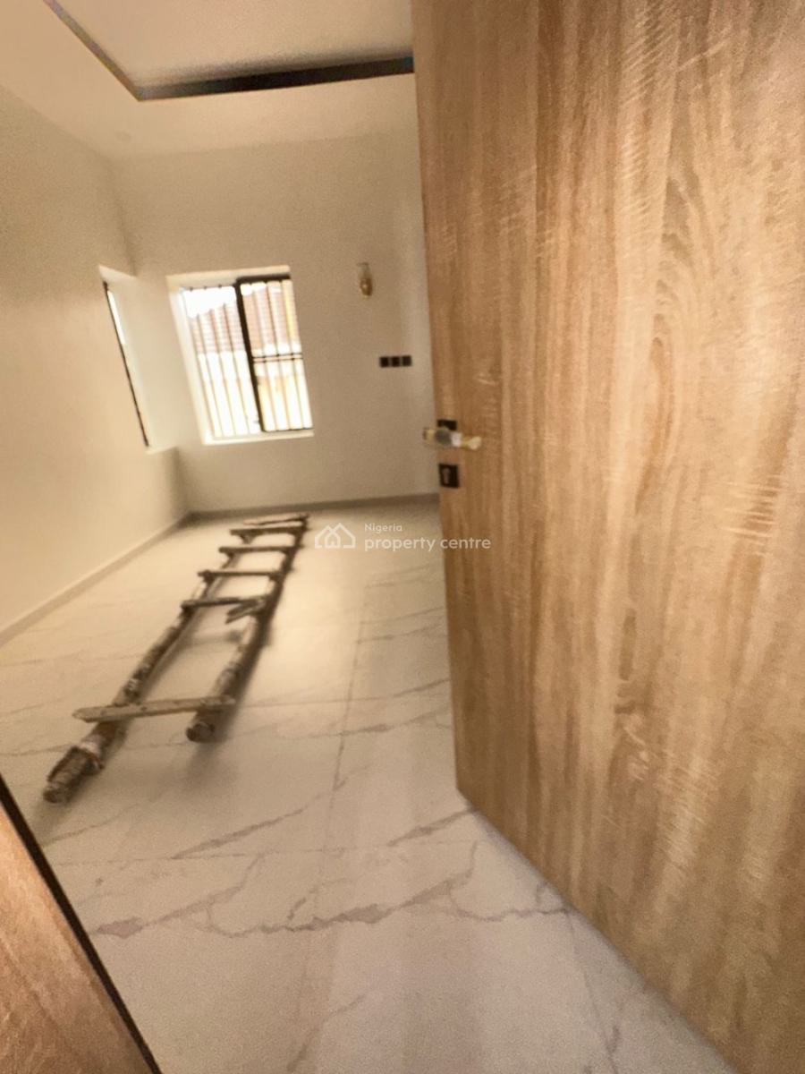 5 Bedroom  Fully Detached Duplex, Bera Estate Chevron, Lekki, Lagos, Detached Duplex for Sale