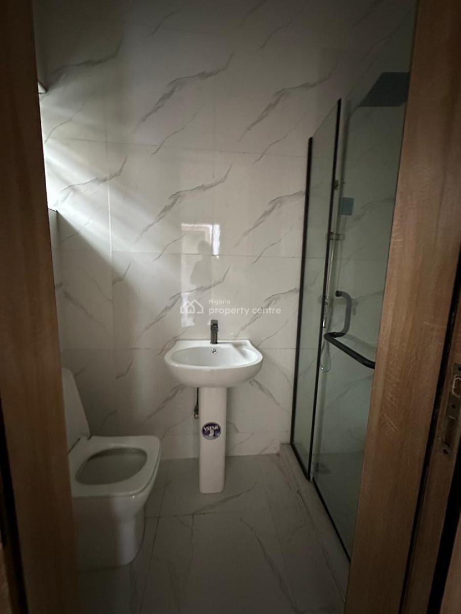 5 Bedroom  Fully Detached Duplex, Bera Estate Chevron, Lekki, Lagos, Detached Duplex for Sale