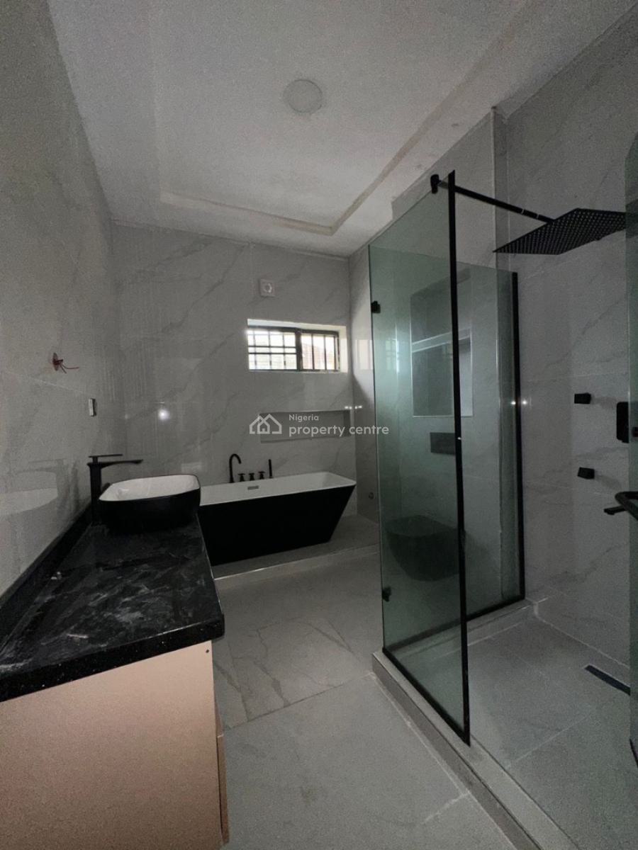 5 Bedroom  Fully Detached Duplex, Bera Estate Chevron, Lekki, Lagos, Detached Duplex for Sale
