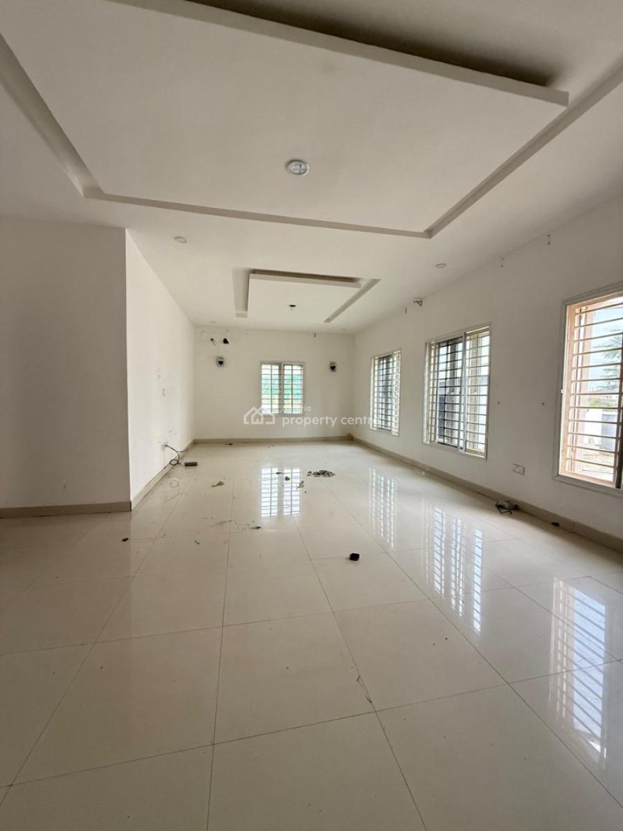Lovely 3 Bedroom Flat with Bq on The Ground Floor, Jahi, Abuja, Flat / Apartment for Rent