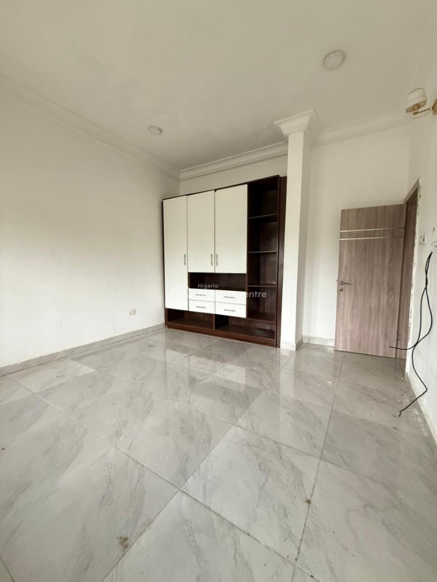 Lovely 3 Bedroom Flat with Bq on The Ground Floor, Jahi, Abuja, Flat / Apartment for Rent