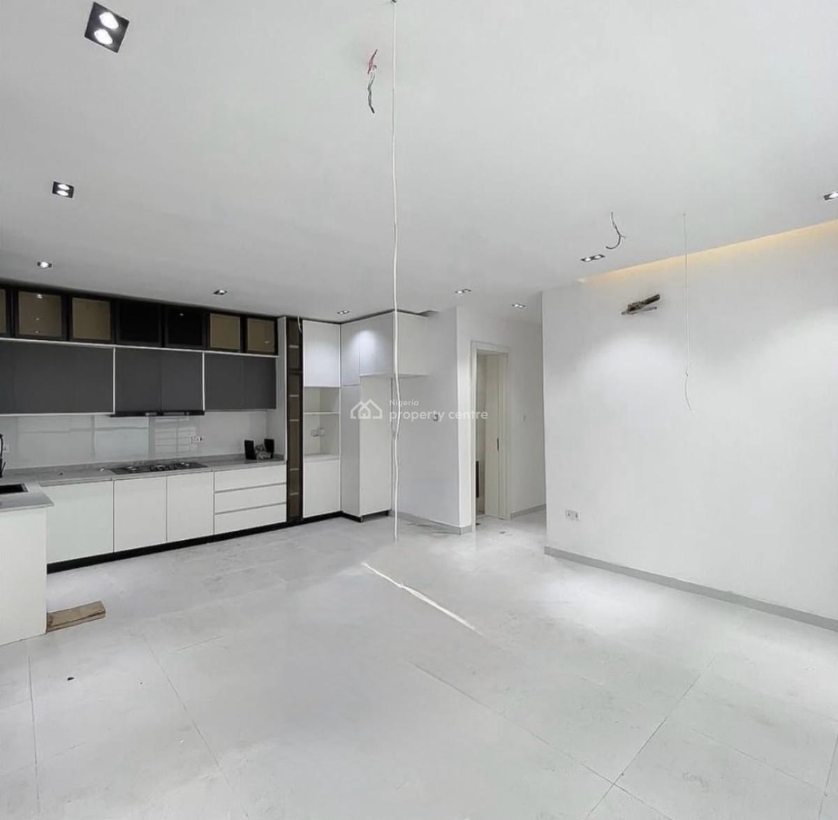 Exquisite 2 Bedroom Apartment, Ologolo Lekki, Ologolo, Lekki, Lagos, Flat / Apartment for Rent