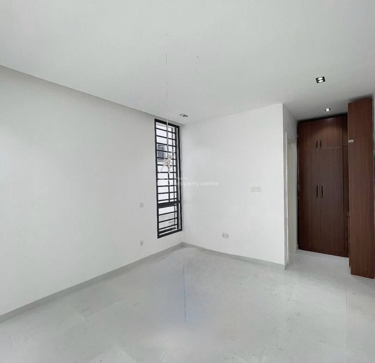 Exquisite 2 Bedroom Apartment, Ologolo Lekki, Ologolo, Lekki, Lagos, Flat / Apartment for Rent