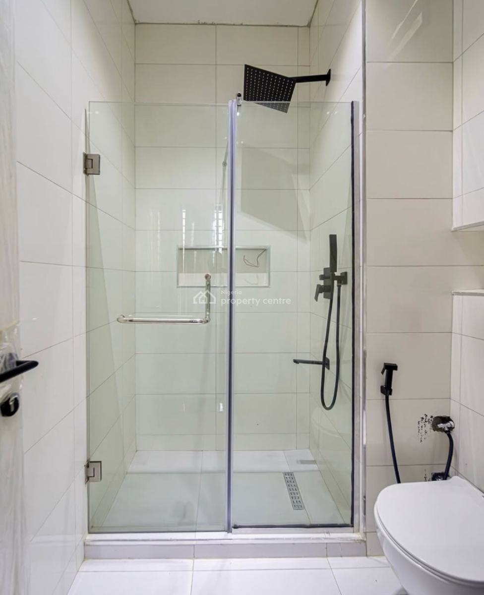Exquisite 2 Bedroom Apartment, Ologolo Lekki, Ologolo, Lekki, Lagos, Flat / Apartment for Rent