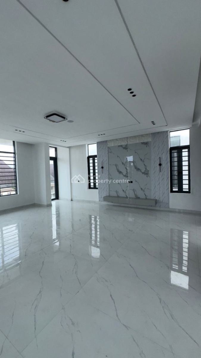 5 Bedrooms Terraced Duplex with Bq, Bera Estate, Chevron, Lekki, Lagos, Terraced Duplex for Sale