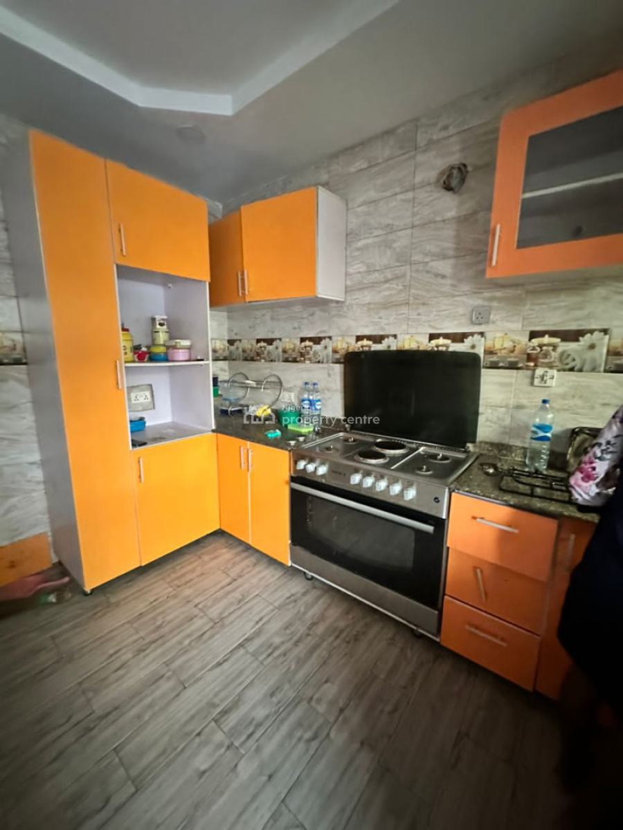 Serviced 4 Bedroom Terrace with 24 Hours Light, Chevron, Lekki, Lagos, Terraced Duplex for Rent