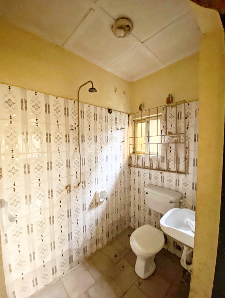 3 Bedroom Detached Bungalow in a Gated & Secured Neighborhood, Off Rumuokwurusi Tank Flyover, By Eneka Link Road, Port Harcourt, Rivers, Detached Bungalow for Sale