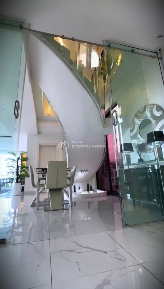 Fully Furnished & Serviced 3 Bedroom Penthouse + Bq, Pool, Gym, Lekki Phase 1, Lekki, Lagos, Flat / Apartment for Rent