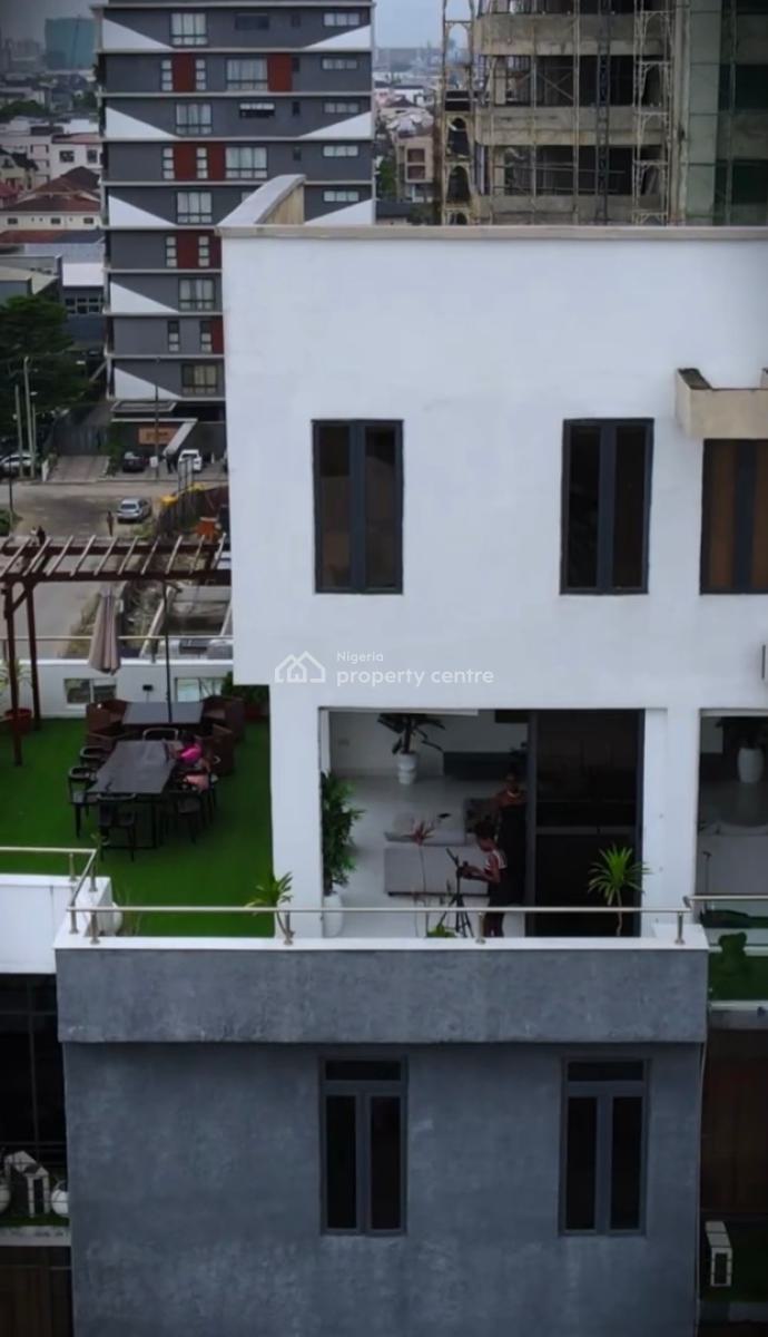 Fully Furnished & Serviced 3 Bedroom Penthouse + Bq, Pool, Gym, Lekki Phase 1, Lekki, Lagos, Flat / Apartment for Rent