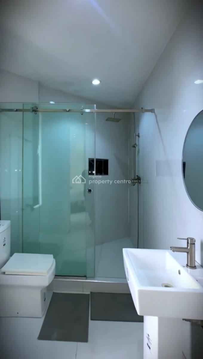 Fully Furnished & Serviced 3 Bedroom Penthouse + Bq, Pool, Gym, Lekki Phase 1, Lekki, Lagos, Flat / Apartment for Rent