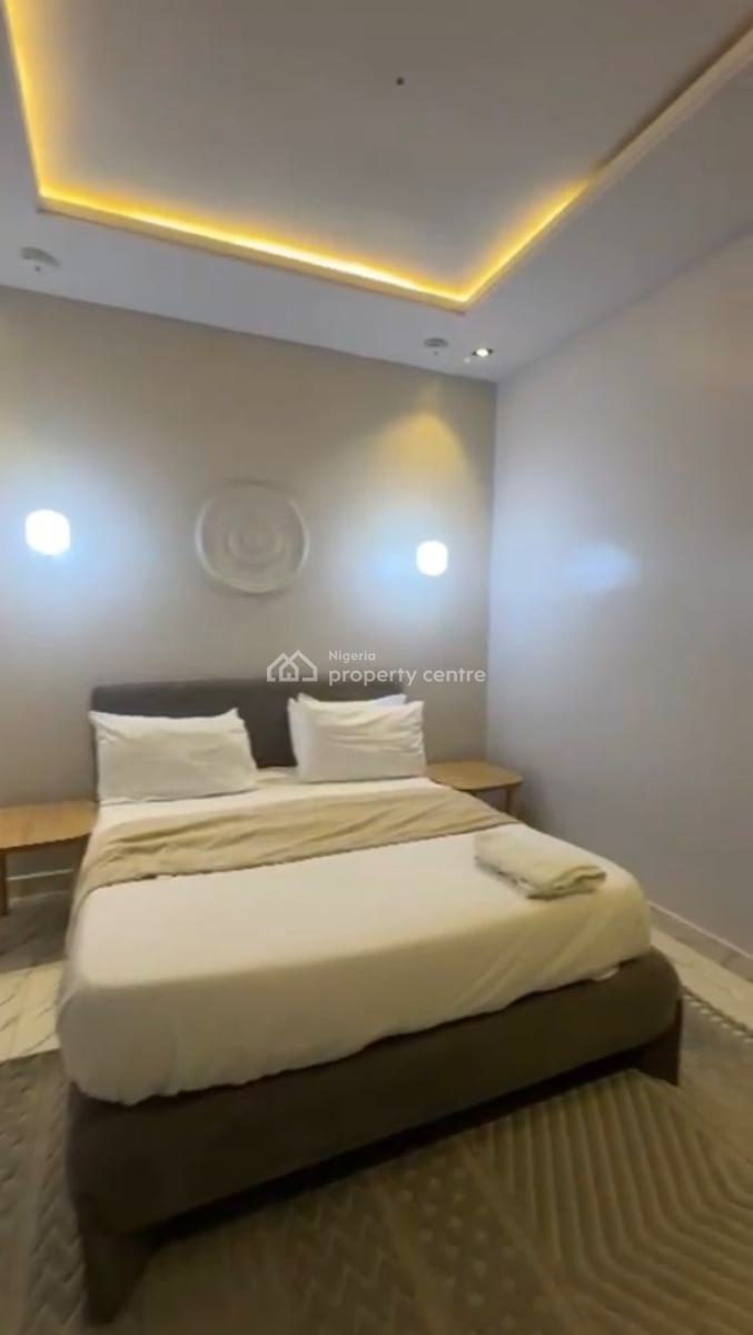 Fully Furnished & Serviced 2 Bedroom Apartment + Swimming Pool, Gym, Lekki Phase 1, Lekki, Lagos, Flat / Apartment for Rent