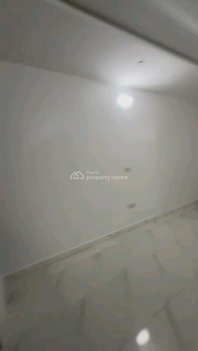 a Superb 3 Bedroom Terraced Flat Upstairs First Floor, Alaka Estate, Surulere, Lagos, Terraced Duplex for Rent