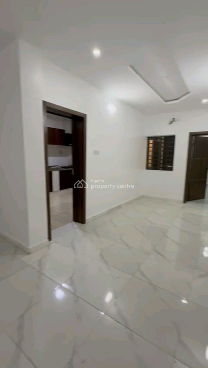 a Superb 3 Bedroom Terraced Flat Upstairs First Floor, Alaka Estate, Surulere, Lagos, Terraced Duplex for Rent