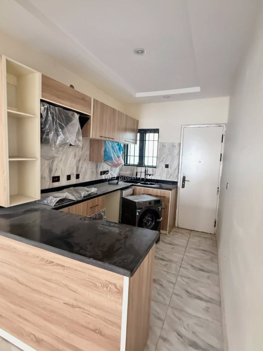 Newly Built 3 Bedrooms Apartment, Gilmore, Jahi, Abuja, Flat / Apartment for Rent