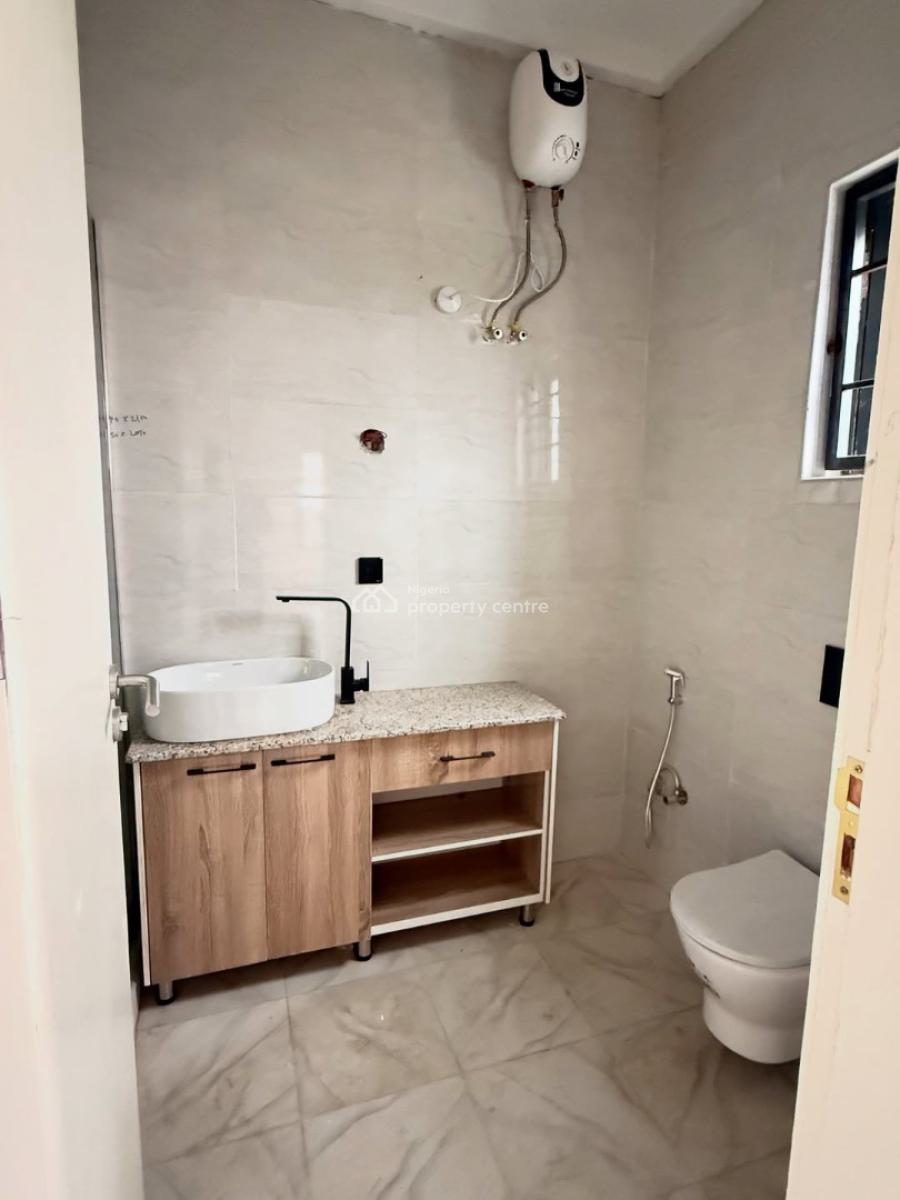 Newly Built 3 Bedrooms Apartment, Gilmore, Jahi, Abuja, Flat / Apartment for Rent