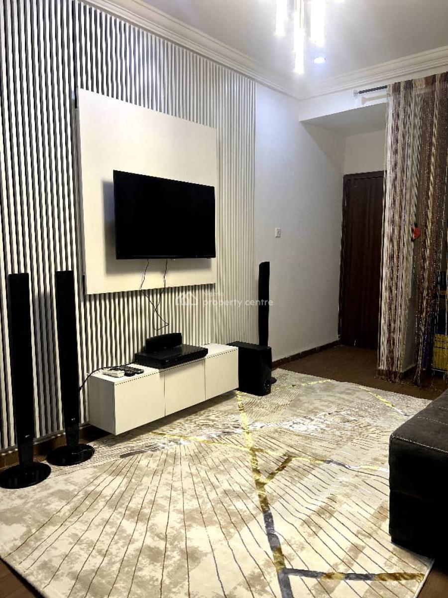 Luxurious Massive 1 Bedroom Flat with 2 Toilets, Near Zatech, Wuye, Abuja, Flat / Apartment for Rent