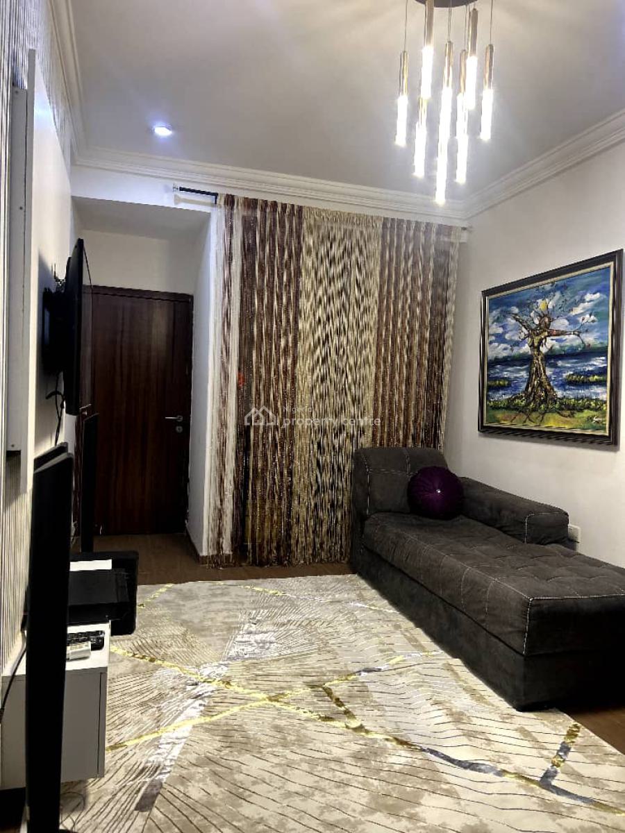 Luxurious Massive 1 Bedroom Flat with 2 Toilets, Near Zatech, Wuye, Abuja, Flat / Apartment for Rent