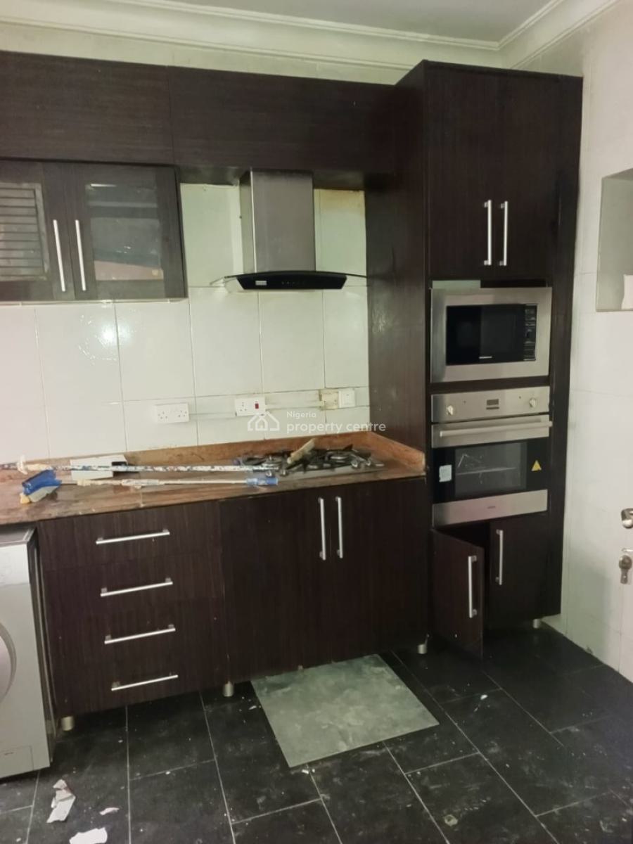 Self Serviced 3 Bedrooms Apartment with Bq, U3 Estate, Lekki Phase 1, Lekki, Lagos, Flat / Apartment for Rent