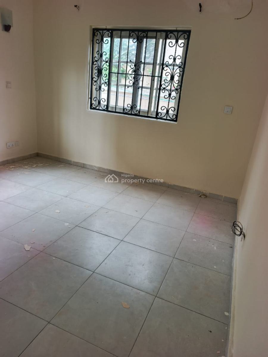 Self Serviced 3 Bedrooms Apartment with Bq, U3 Estate, Lekki Phase 1, Lekki, Lagos, Flat / Apartment for Rent