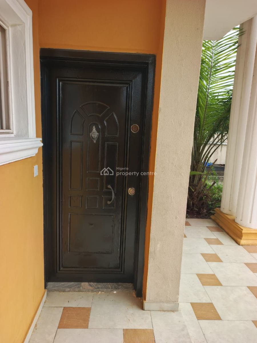 Self Serviced 3 Bedrooms Apartment with Bq, U3 Estate, Lekki Phase 1, Lekki, Lagos, Flat / Apartment for Rent