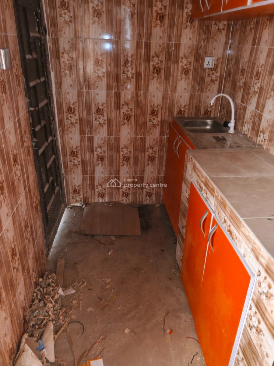 Standard Newly Built 3 Bedroom Flat Prepaid Meter 9ice Kitchen with Ca, Lafenwa Ogun State Close to Ayobo Lagos, Ado-odo/ota, Ogun, Flat / Apartment for Rent