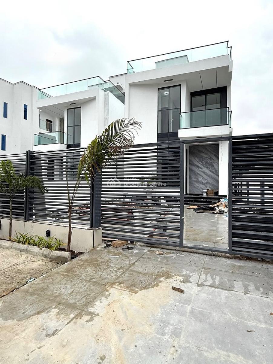 Spacious 5 Bedrooms Fully Detached House with Pool, Chevron, Lekki, Lagos, Detached Duplex for Sale