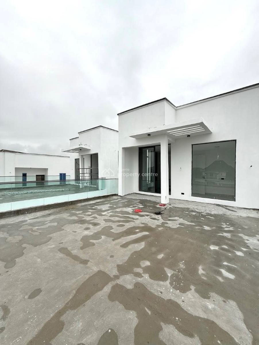 Spacious 5 Bedrooms Fully Detached House with Pool, Chevron, Lekki, Lagos, Detached Duplex for Sale