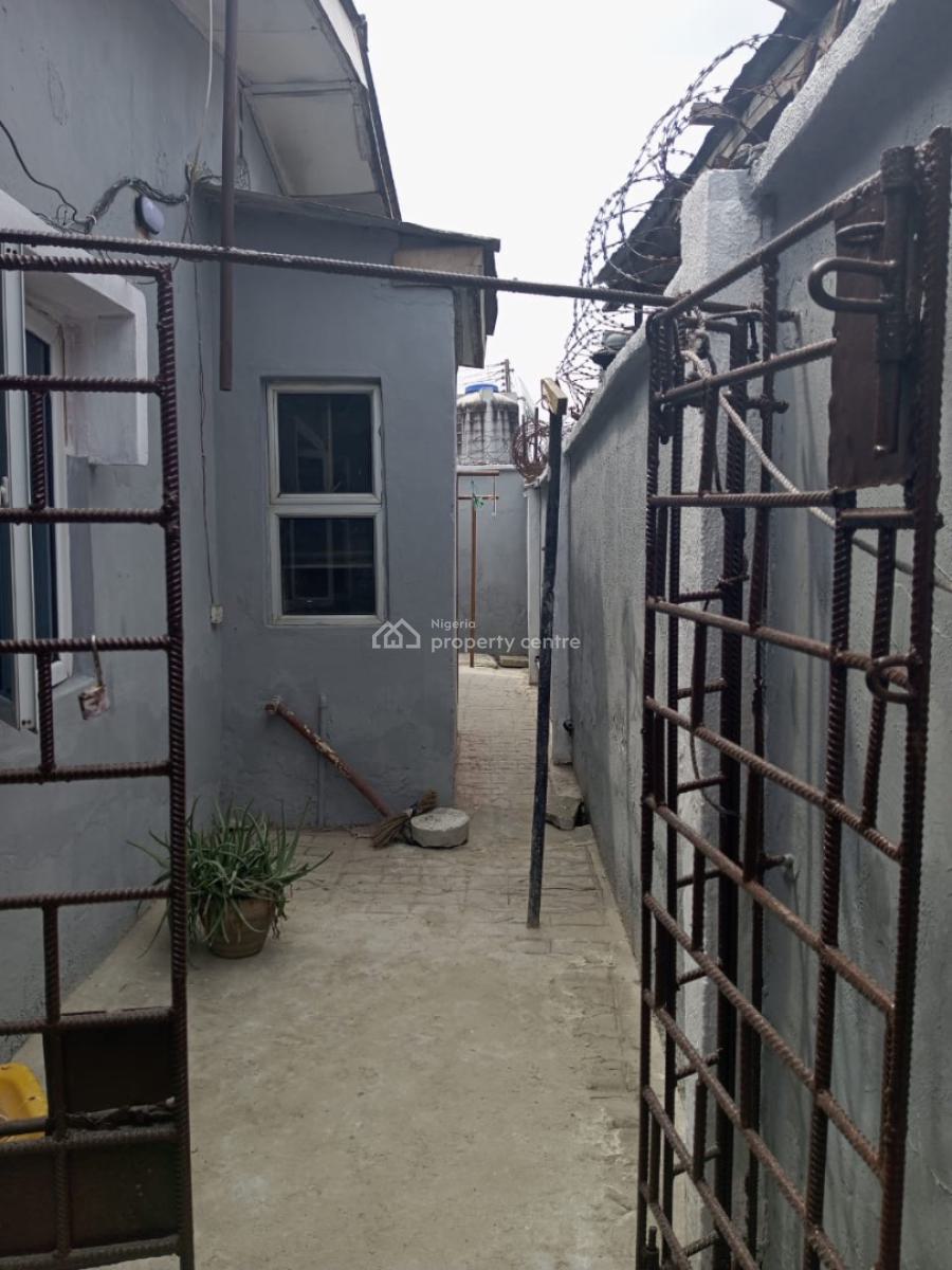 Spacious 3 Bedroom Bungalow + Bq, Abraham Adesanya Estate, Ajah, Lagos, Detached Bungalow for Rent