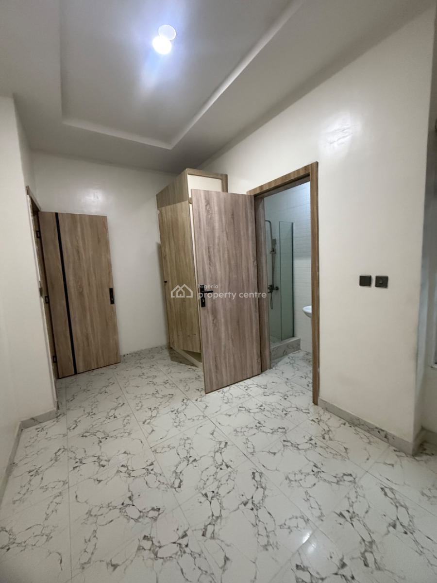 Spacious 4 Bedroom Terrace  Duplex for Super Distress, Orchid Road, Lekki Phase 2, Lekki, Lagos, Terraced Duplex for Sale