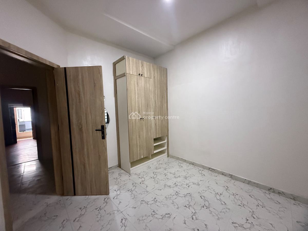 Spacious 4 Bedroom Terrace  Duplex for Super Distress, Orchid Road, Lekki Phase 2, Lekki, Lagos, Terraced Duplex for Sale