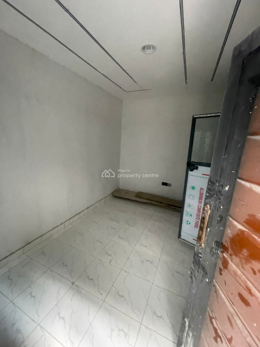 Standard and Spacious Room Self Contain, Off Pedro Road, Gbagada, Lagos, Self Contain (single Rooms) for Rent