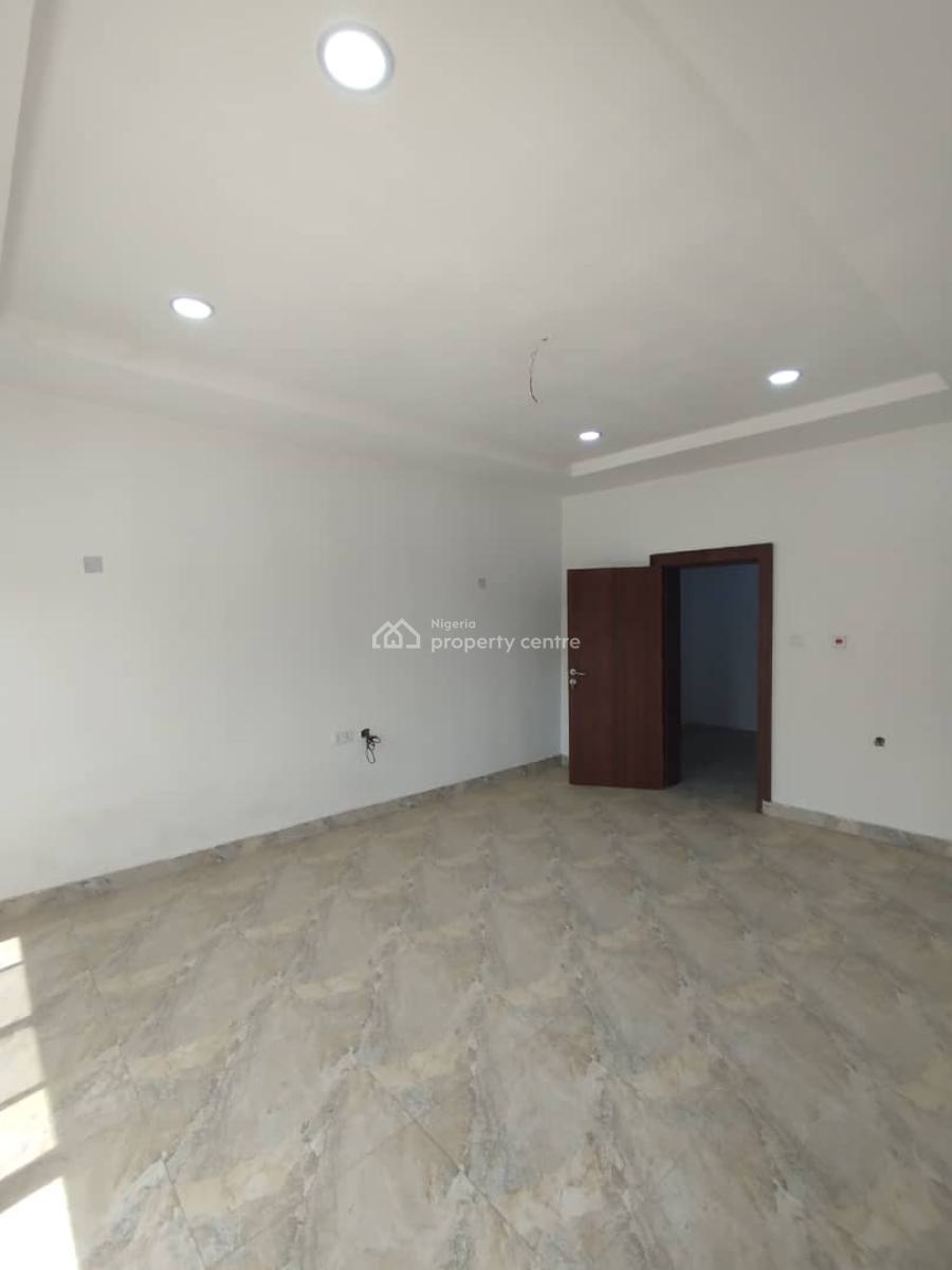 4 Bedroom Terrace Duplex with Bq Untarred Road Jahi, Jahi, Jahi, Abuja, Terraced Duplex for Rent