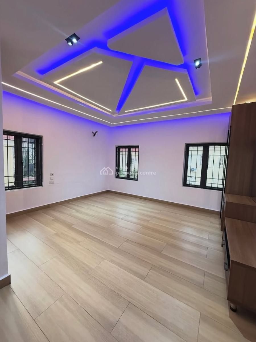 Luxurious 5 Bedroom Semi Detached Duplex with Gazebo, Guzape District, Abuja, Semi-detached Duplex for Sale