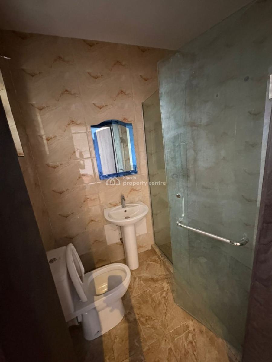 Room with a Mini Parlo (upstairs), Orchid Road, Lekki, Lagos, Mini Flat (room and Parlour) for Rent