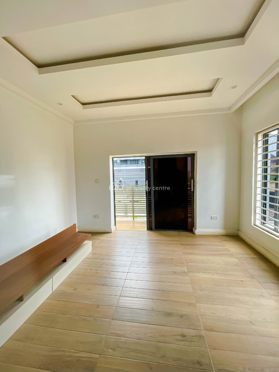Spacious 5 Bedrooms Furnished Semi Detached Duplex in Estate, Ochacho, Idu Industrial, Abuja, Semi-detached Duplex for Sale